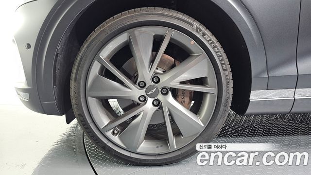 Genesis GV70 из Кореи Encar