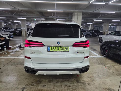 BMW X5 M60i — пробег 6 104 км — фото 4 из 5