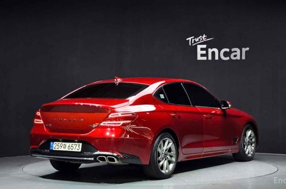 Genesis G70 Gasoline 2.0T 4WD — пробег 15 000 км — фото 2 из 5