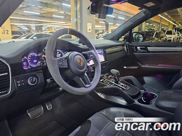 Porsche Cayenne 4.0 Turbo GT Coupe — пробег 9 700 км — фото 5 из 5