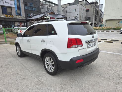 Kia Sorento Diesel 2.0 2WD TLX High-Deluxe — пробег 206 200 км — фото 4 из 5