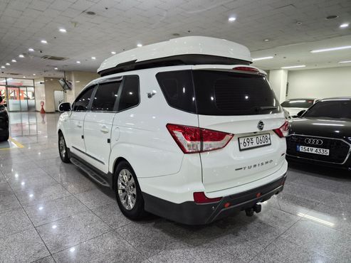 Ssangyong KORANDO 4WD Outdoor Edition 9-seater — пробег 112 292 км — фото 3 из 5