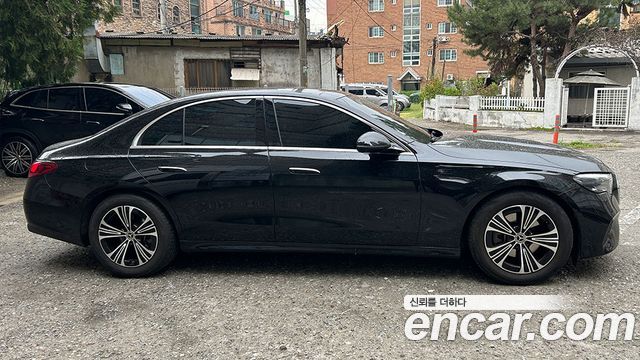Mercedes-Benz E-Class E200 Avantgarde — пробег 7 898 км — фото 3 из 5