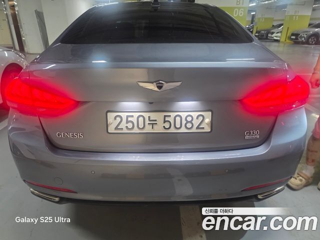 Hyundai Genesis из Кореи Encar