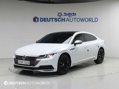 Volkswagen Arteon 2.0 TDI Prestige — пробег 148 468 км — фото 1 из 5