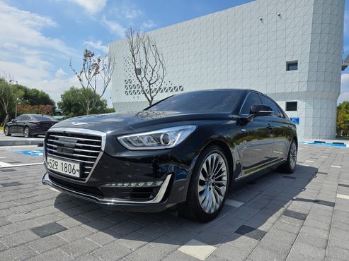 Genesis EQ900 3.3 T-GDI AWD Premiun Luxury — пробег 111 852 км — фото 1 из 5