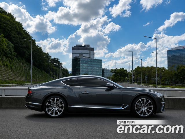 Bentley Continental 6.0 GT — пробег 15 850 км — фото 2 из 5