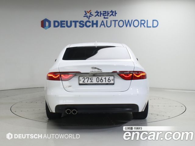 Jaguar XF из Кореи Encar