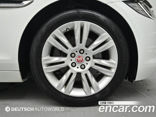 Jaguar XF из Кореи Encar