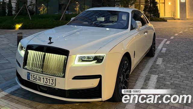 Rolls-Royce Ghost 6.7 V12 Black Badge — пробег 28 000 км — фото 1 из 5
