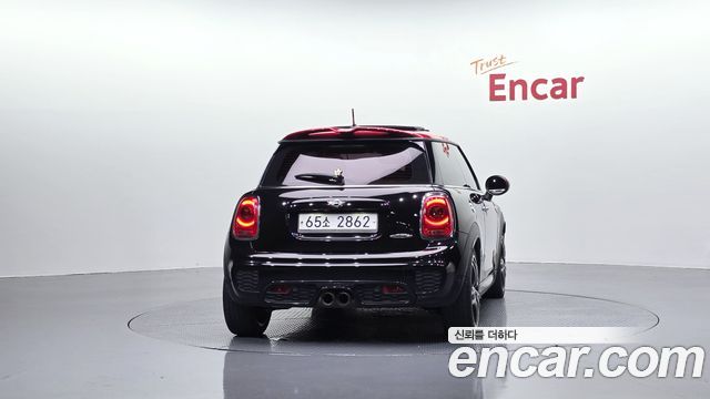 Mini Cooper JCW 3rd Generation — пробег 140 406 км — фото 4 из 5