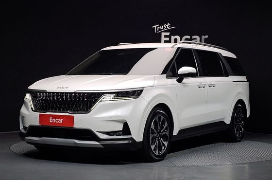 Kia Carnival Diesel 9-Seater Prestige — пробег 90 736 км — фото 1 из 5