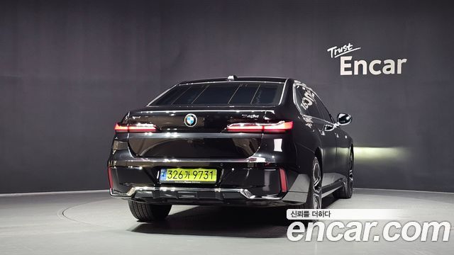 BMW 7-Series из Кореи Encar