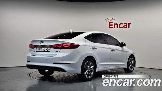 Hyundai AVANTE из Кореи Encar