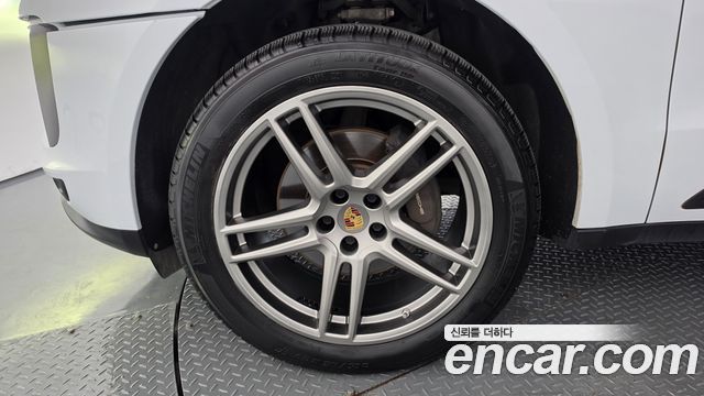 Porsche Macan из Кореи Encar