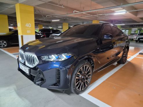 BMW X6 xDrive40i M Sport — пробег 3 440 км — фото 1 из 5