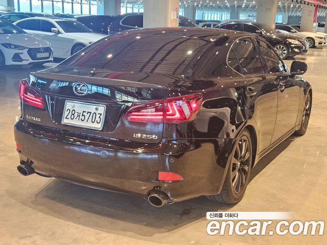 Lexus IS Premium XE20 — пробег 200 060 км — фото 2 из 5