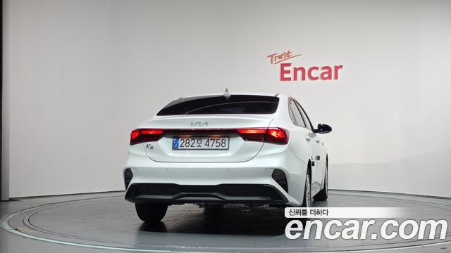 Kia K3 из Кореи Encar