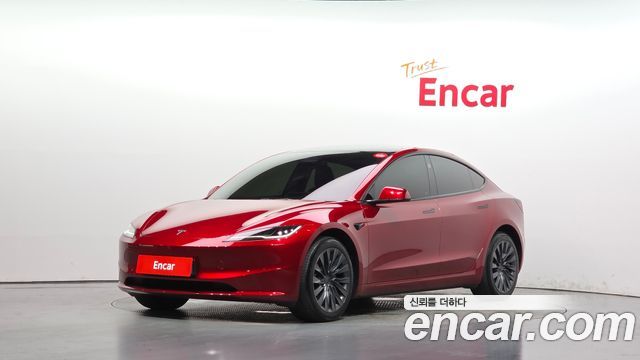 Tesla Model 3 RWD — пробег 47 884 км — фото 1 из 5