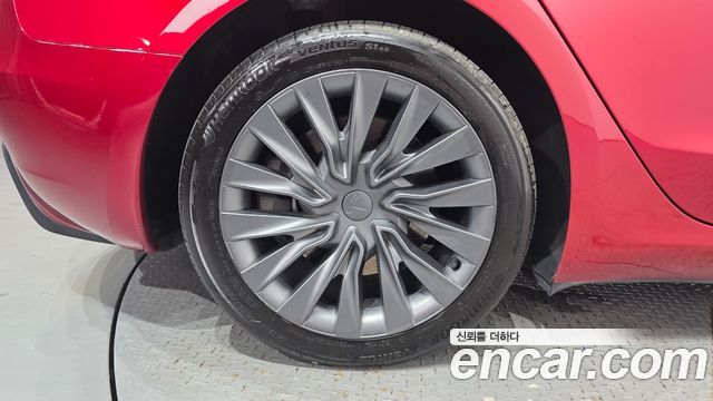 Tesla Model 3 RWD — пробег 47 884 км — фото 5 из 5