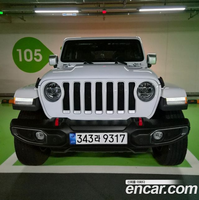 Jeep Wrangler 2.0 Overland Power Top 4Door — пробег 30 540 км — фото 1 из 5
