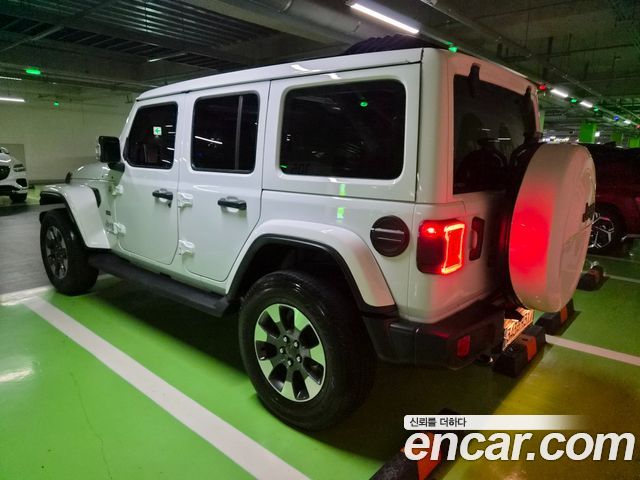 Jeep Wrangler 2.0 Overland Power Top 4Door — пробег 30 540 км — фото 2 из 5