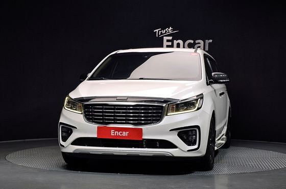 Kia Carnival 9-Seater Noblesse Special — пробег 159 128 км — фото 3 из 5