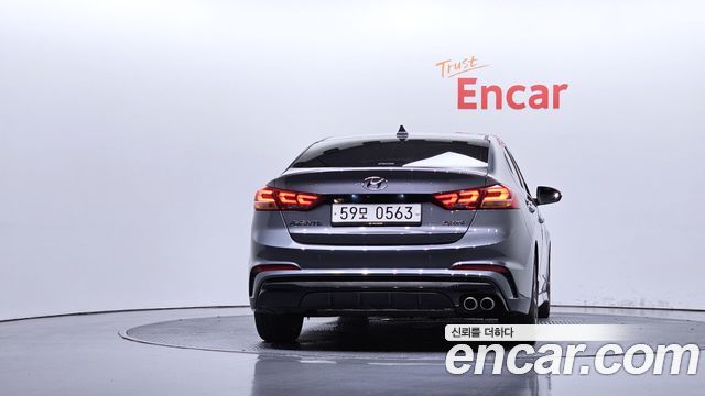 Hyundai AVANTE из Кореи Encar