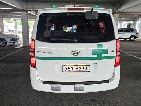 Hyundai Starex Ambulance — пробег 20 000 км — фото 5 из 5