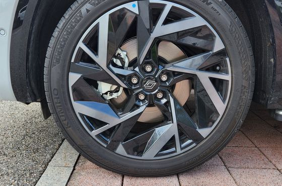 Renault (Samsung) Grand Koleos 1.5 E-TECH Esprit Alphine 2WD — пробег 13 591 км — фото 5 из 5