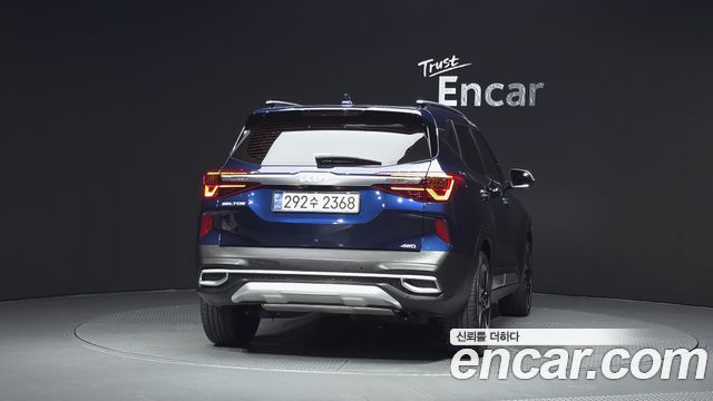Kia Seltos из Кореи Encar