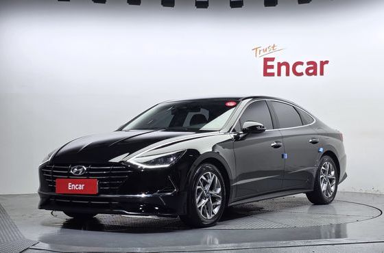 Hyundai Sonata 2.0 Premium Family — пробег 30 227 км — фото 1 из 5