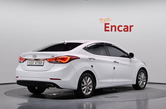 Hyundai AVANTE 1.6 GDi Modern Standard — пробег 91 438 км — фото 2 из 5