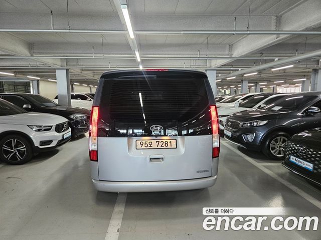 Hyundai Staria Cargo 5-Seater Modern — пробег 140 016 км — фото 4 из 5