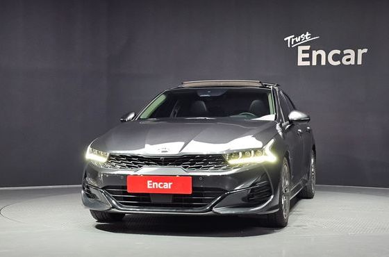 Kia K5 2.0 Signature — пробег 68 621 км — фото 3 из 5
