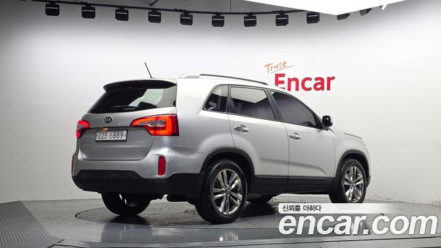 Kia Sorento Diesel 2.0 2WD Prestige — пробег 310 742 км — фото 2 из 5