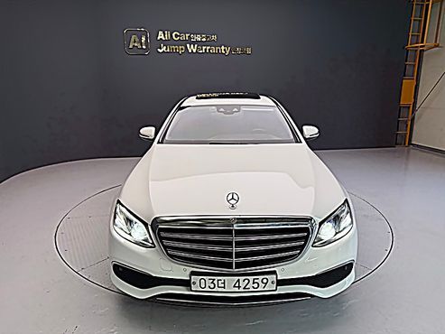 Mercedes-Benz E-Class E220d 4MATIC Exclusive — пробег 115 954 км — фото 3 из 5
