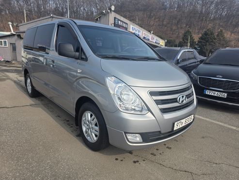 Hyundai Starex 3-Seater VAN Smart — пробег 229 258 км — фото 2 из 5