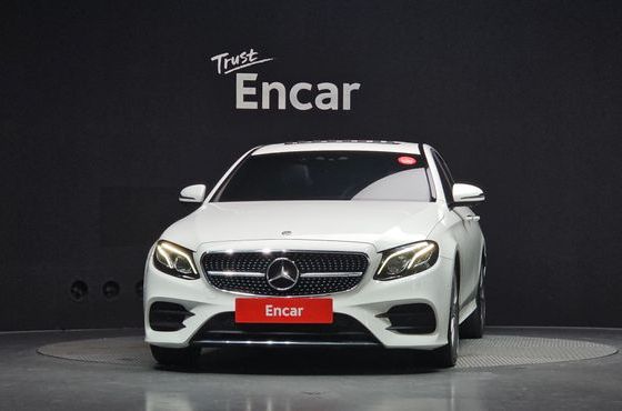 Mercedes-Benz E-Class E300 4MATIC AMG Line — пробег 191 049 км — фото 3 из 5