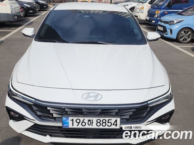 Hyundai AVANTE 1.6 Modern — пробег 13 224 км — фото 1 из 5