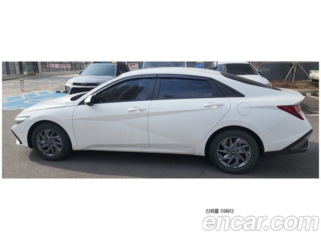 Hyundai AVANTE 1.6 Modern — пробег 13 224 км — фото 2 из 5