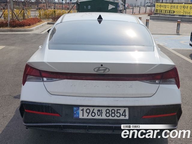 Hyundai AVANTE 1.6 Modern — пробег 13 224 км — фото 4 из 5
