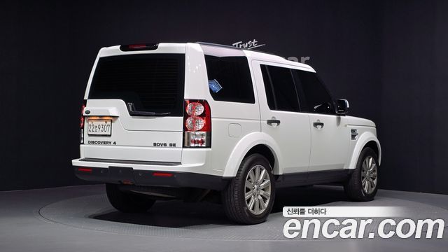 Land Rover Discovery 3.0 SDV6 SE — пробег 104 486 км — фото 2 из 5