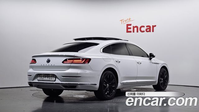 Volkswagen Arteon 2.0 TDI Prestige — пробег 93 638 км — фото 2 из 5