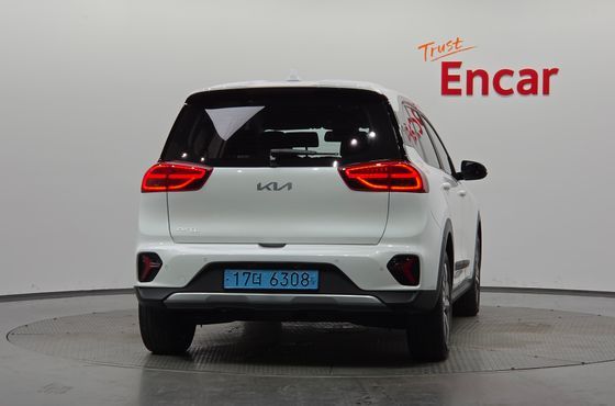 Kia Niro Earth — пробег 150 866 км — фото 4 из 5