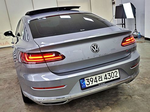Volkswagen Arteon 2.0 TDI Presige 4Motion — пробег 110 300 км — фото 4 из 5