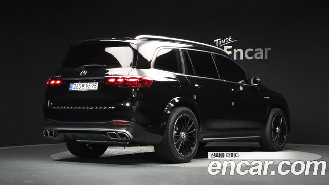 Mercedes-Benz GLS-Class AMG GLS63 4MATIC+ — пробег 549 км — фото 2 из 5