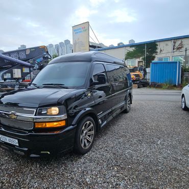 Chevrolet Express Van 6.0 — пробег 62 000 км — фото 3 из 5