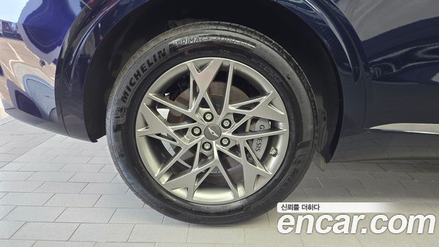 Genesis GV70 из Кореи Encar