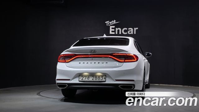Hyundai Grandeur из Кореи Encar